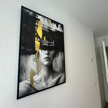 Hostal Hub 10 - Mit Balkon
