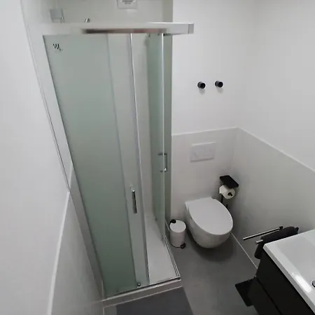 Hub 10 - Mit Balkon Karlsruhe